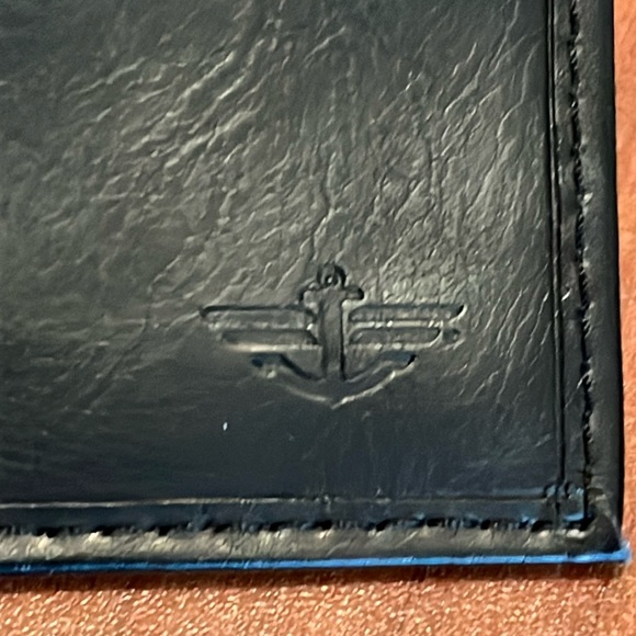 Dockers Black Leather Wallet - Picture 5 of 10